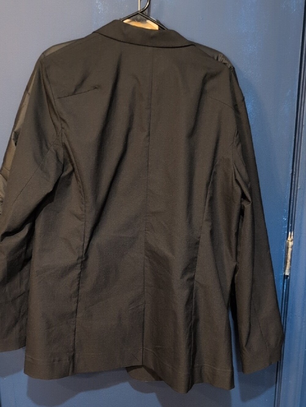 lululemon athletica Black Tailored Women's Blazer Jacket - Picture 3 of 7